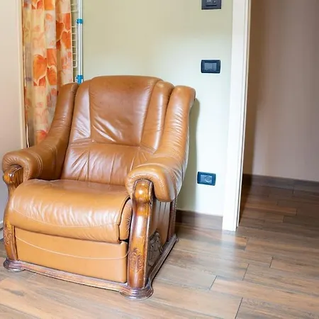 Prestigioso Flat Al Piano Terra Appartement Ferrara