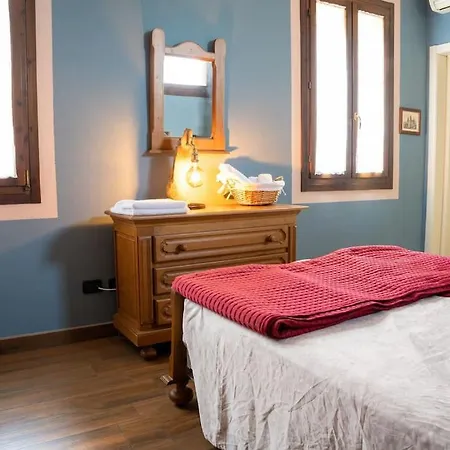 Prestigioso Flat Al Piano Terra * Ferrara